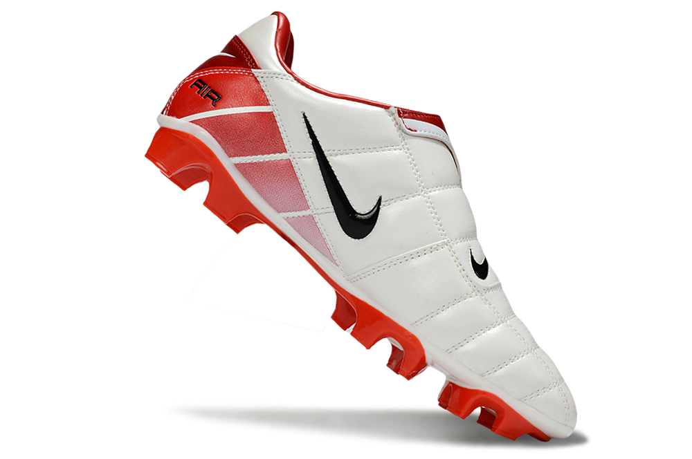 Nike Total 90