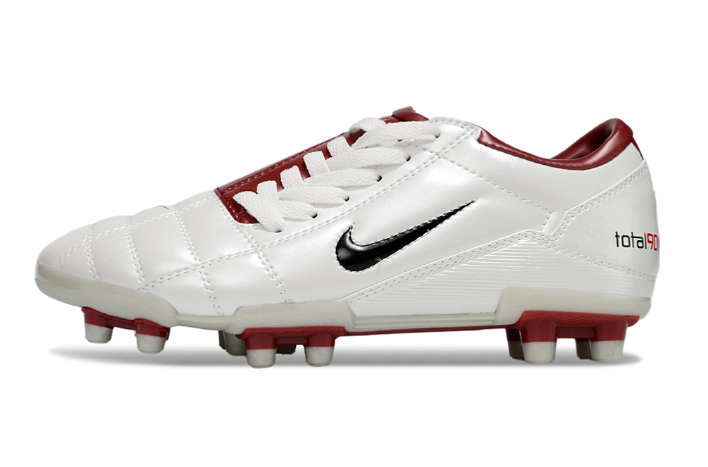 Nike Total 90