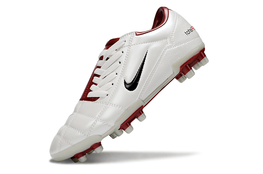 Nike Total 90