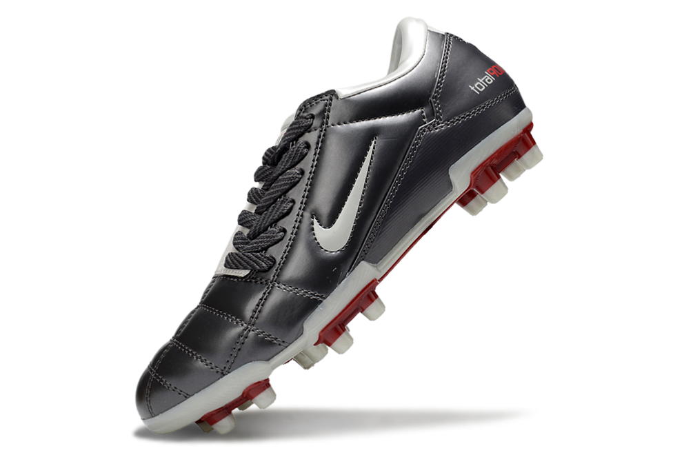 Nike Total 90
