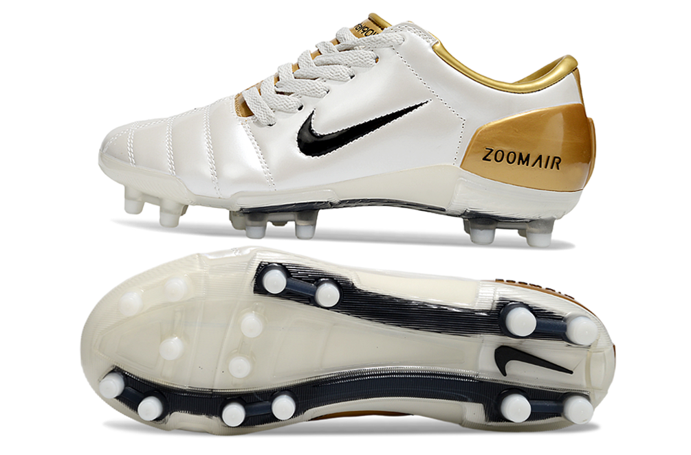 Nike Total 90