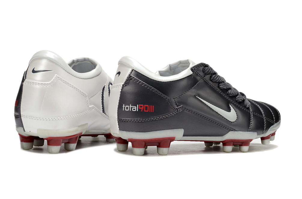 Nike Total 90