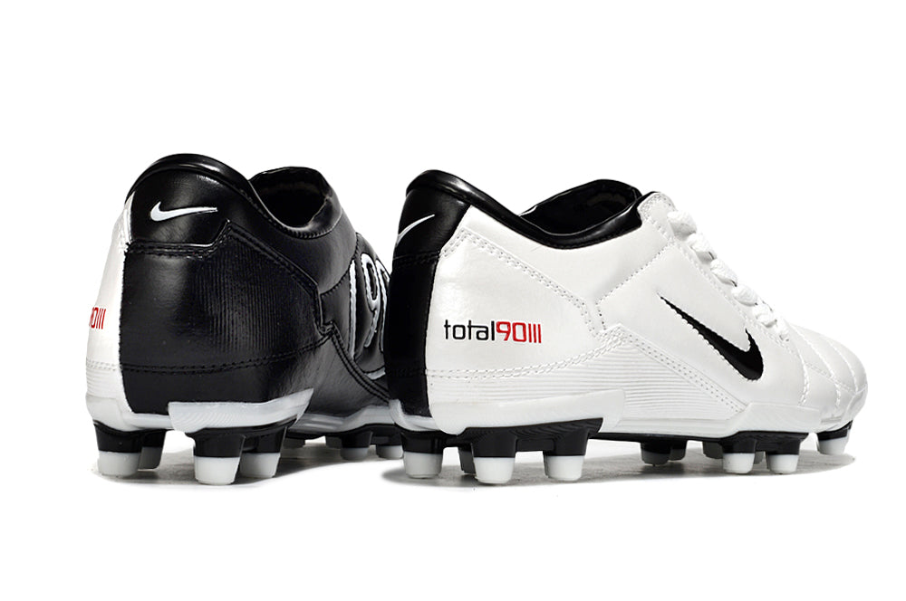 Nike Total 90