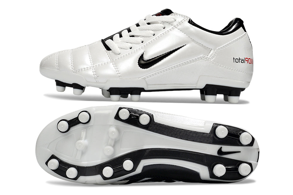 Nike Total 90