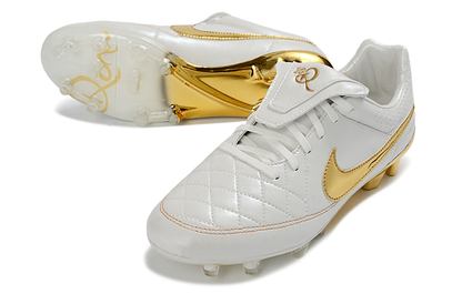 Nike Tiempo Legend R10 Elite