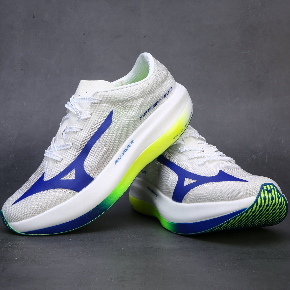 Mizuno Hyperwarp Elite