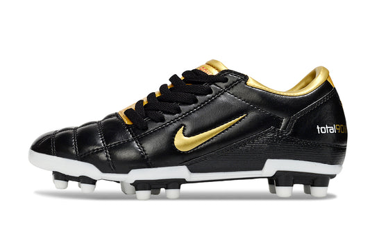 Nike Total 90