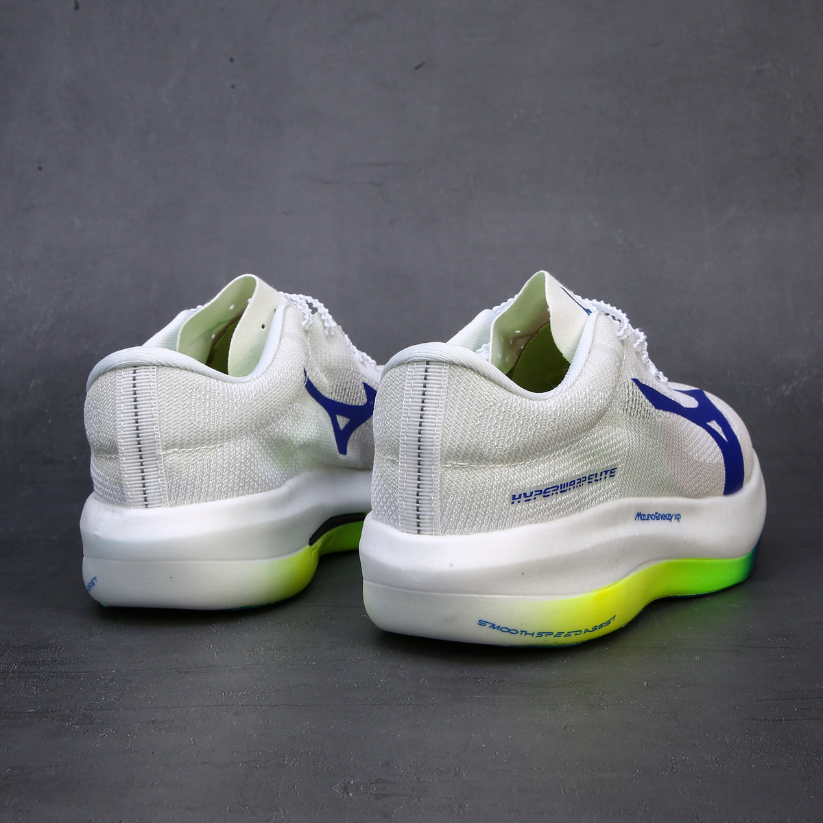 Mizuno Hyperwarp Elite