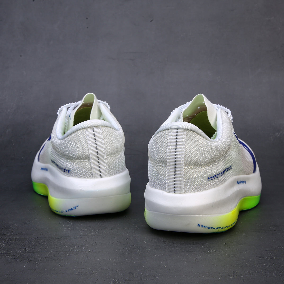 Mizuno Hyperwarp Elite