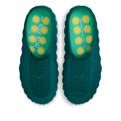Nike Mind 001